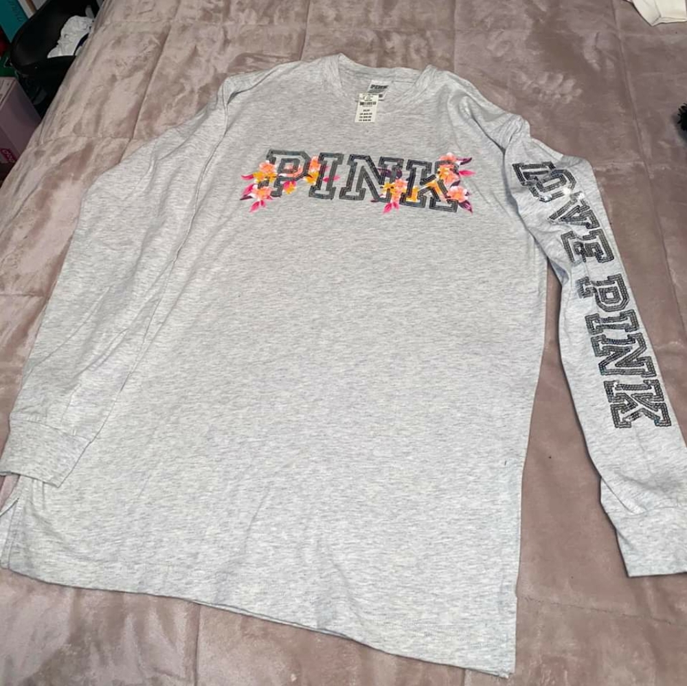 Long sleeve tee